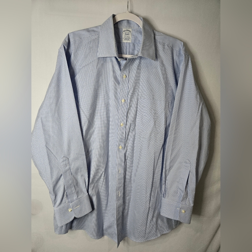 Brooks Brothers Light Blue Checkered Dress Shirt Size 16.5-33 Regular